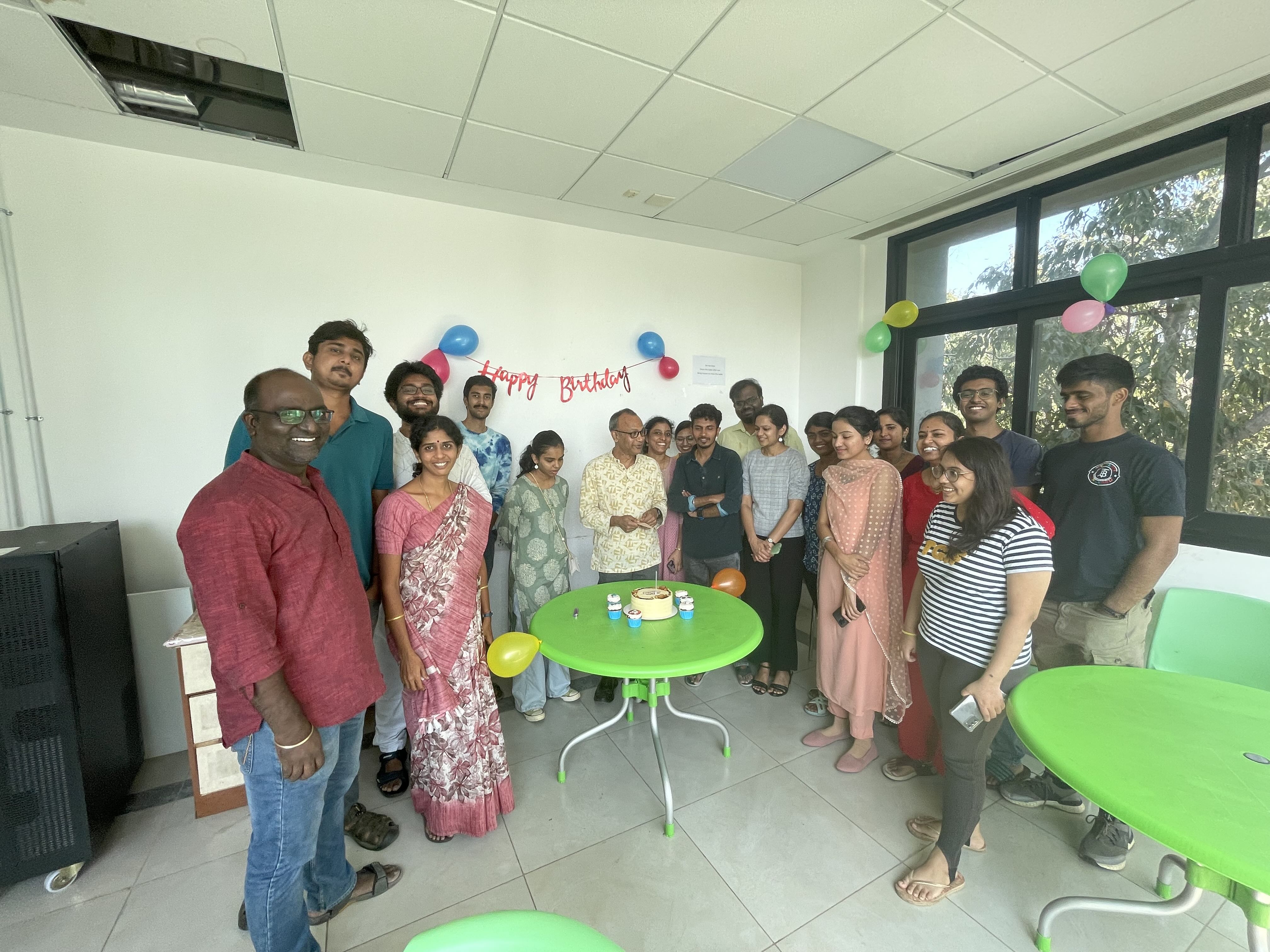Lab Lunch (2024)